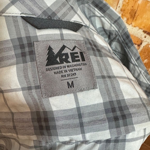REI Breathable Plaid Button Down - Picture 4 of 5